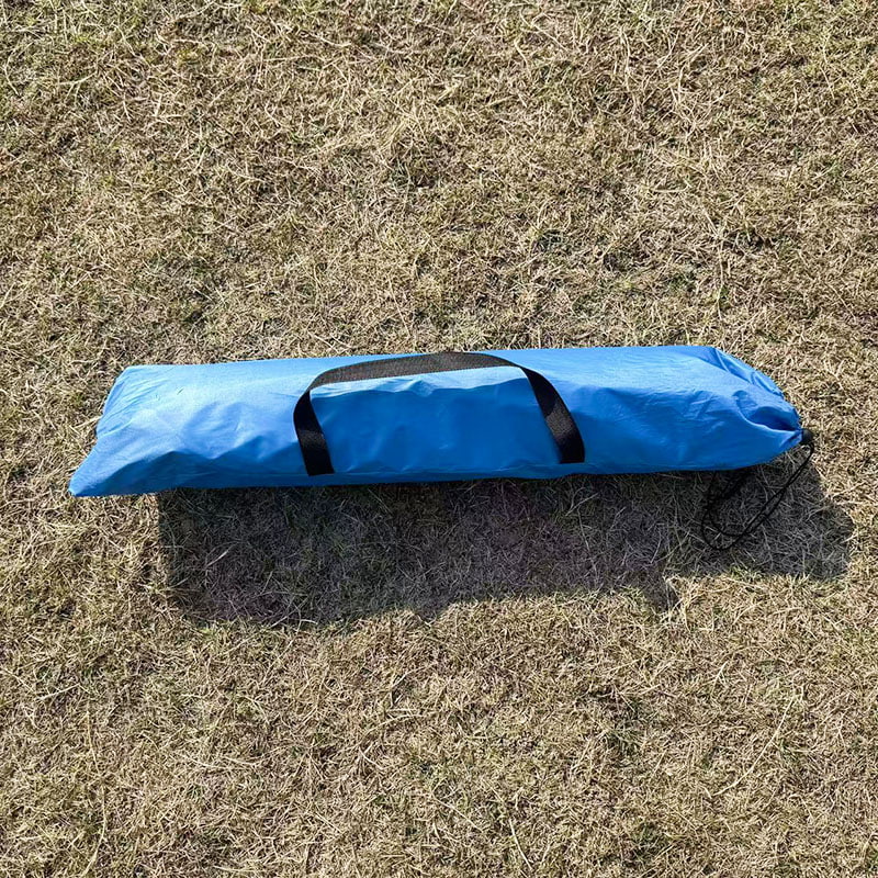 경량의 3면 통풍 비치 텐트