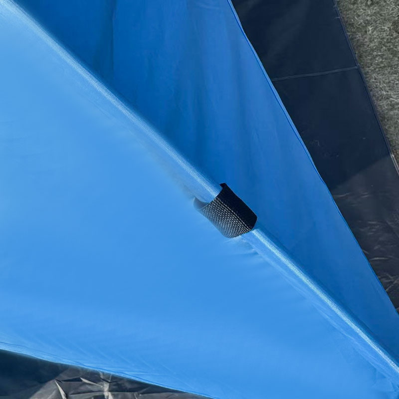 경량의 3면 통풍 비치 텐트