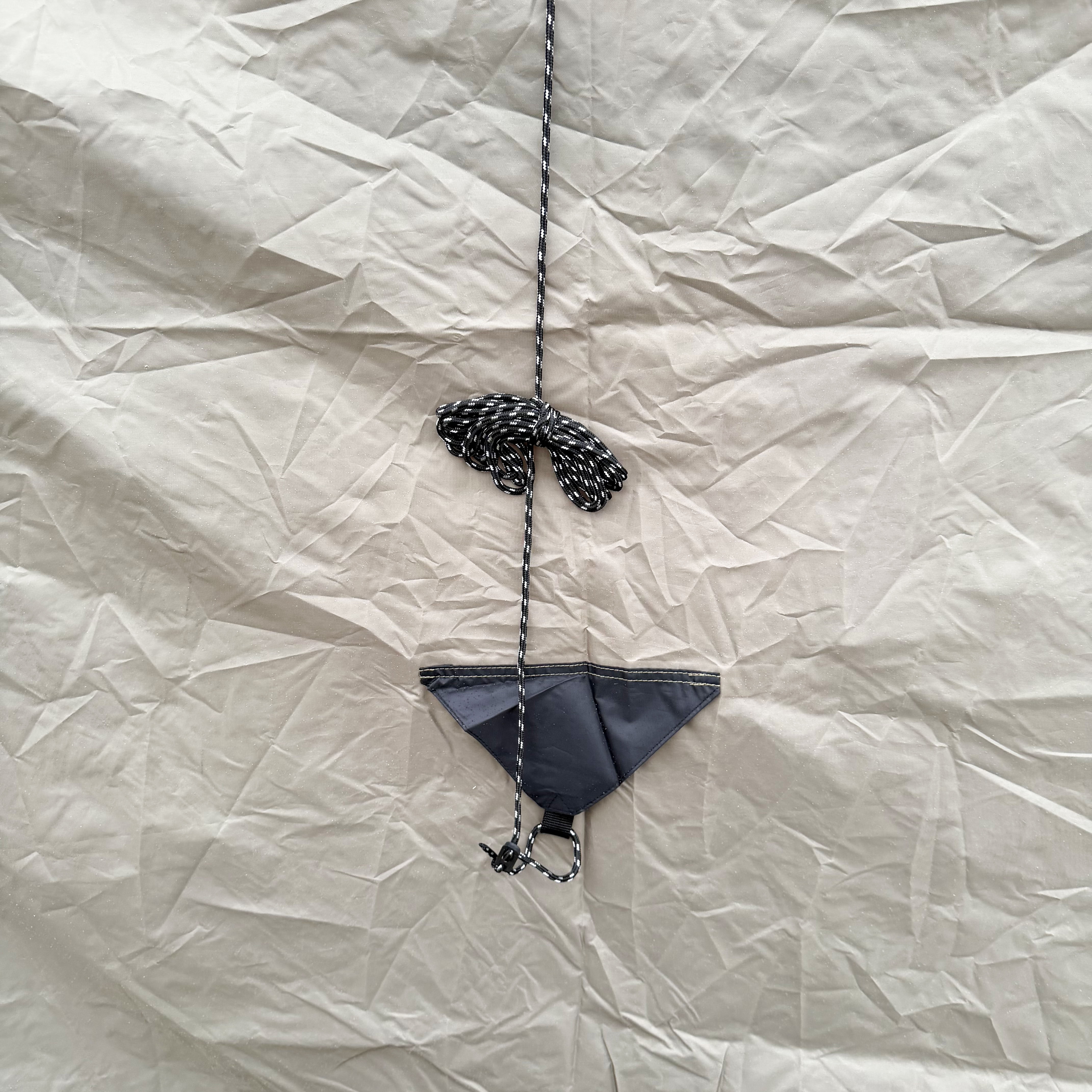 차량 후면과 연결되는 야외 캠핑용 복층 텐트